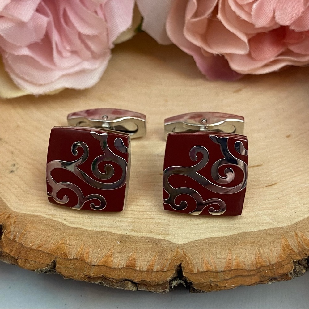 Elegant Coffee and Silver Square Cufflinks - Picture 8 of 16
